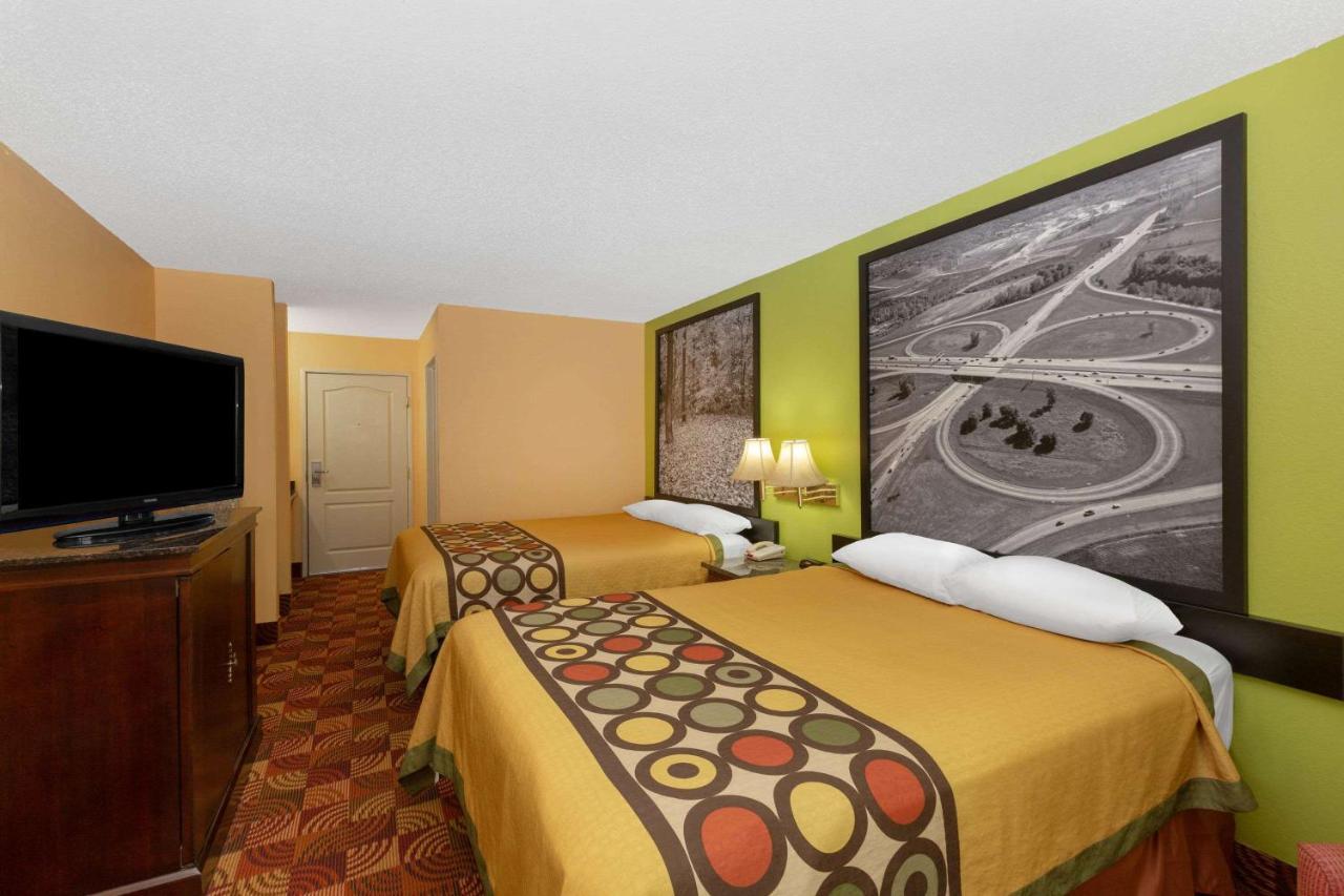 Super 8 By Wyndham Of The Ozarks Motel 2*