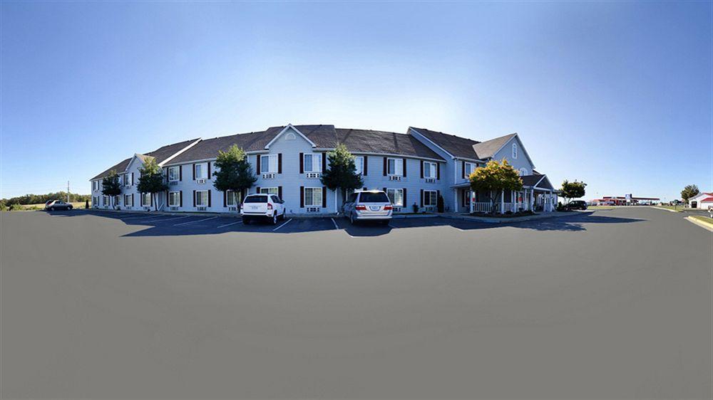 Super 8 By Wyndham Of The Ozarks Motel Eldon