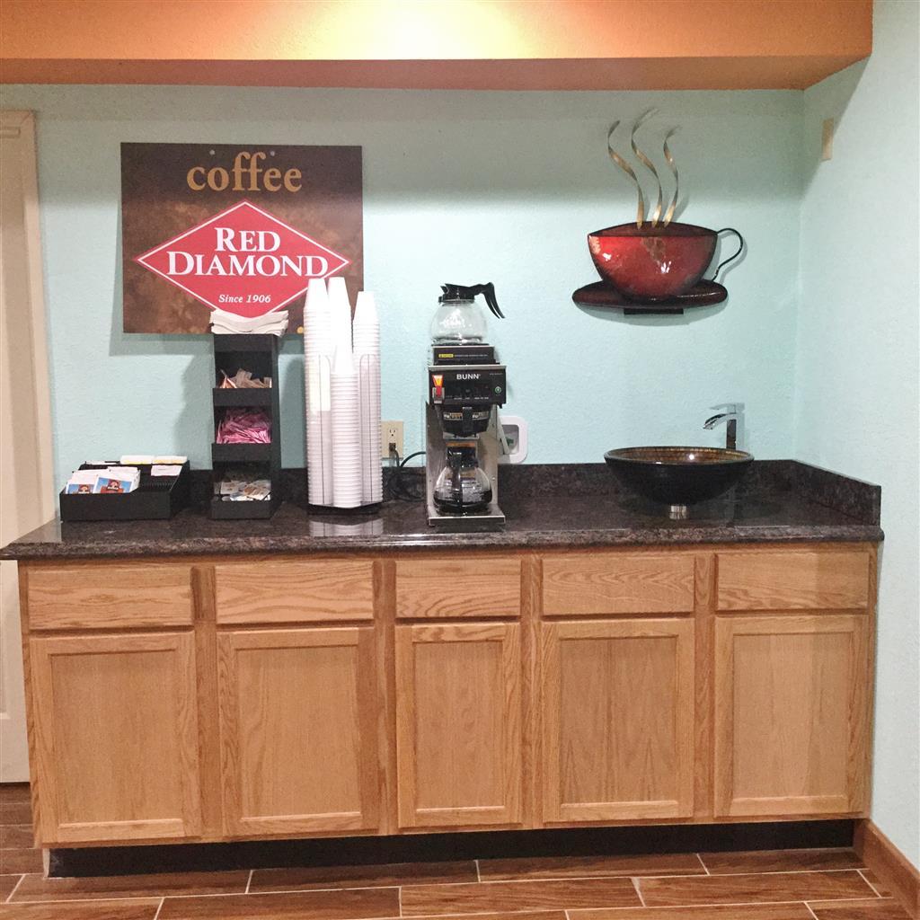 Motel Super 8 By Wyndham Of The Ozarks Eldon