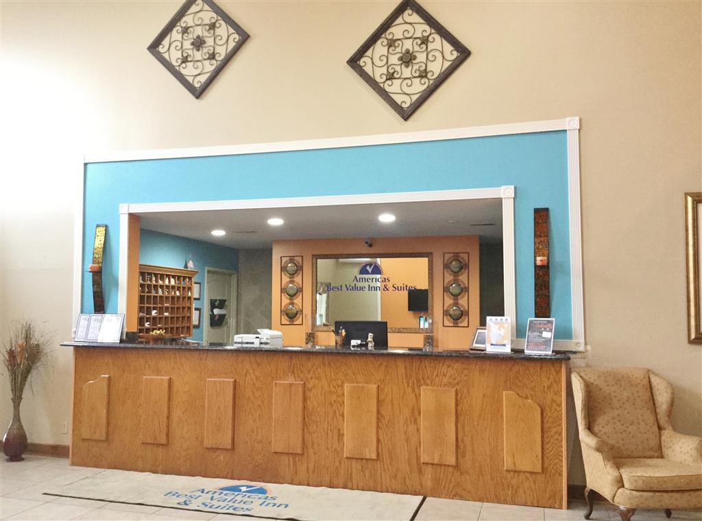 Super 8 By Wyndham Of The Ozarks