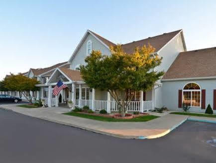 Super 8 By Wyndham Of The Ozarks